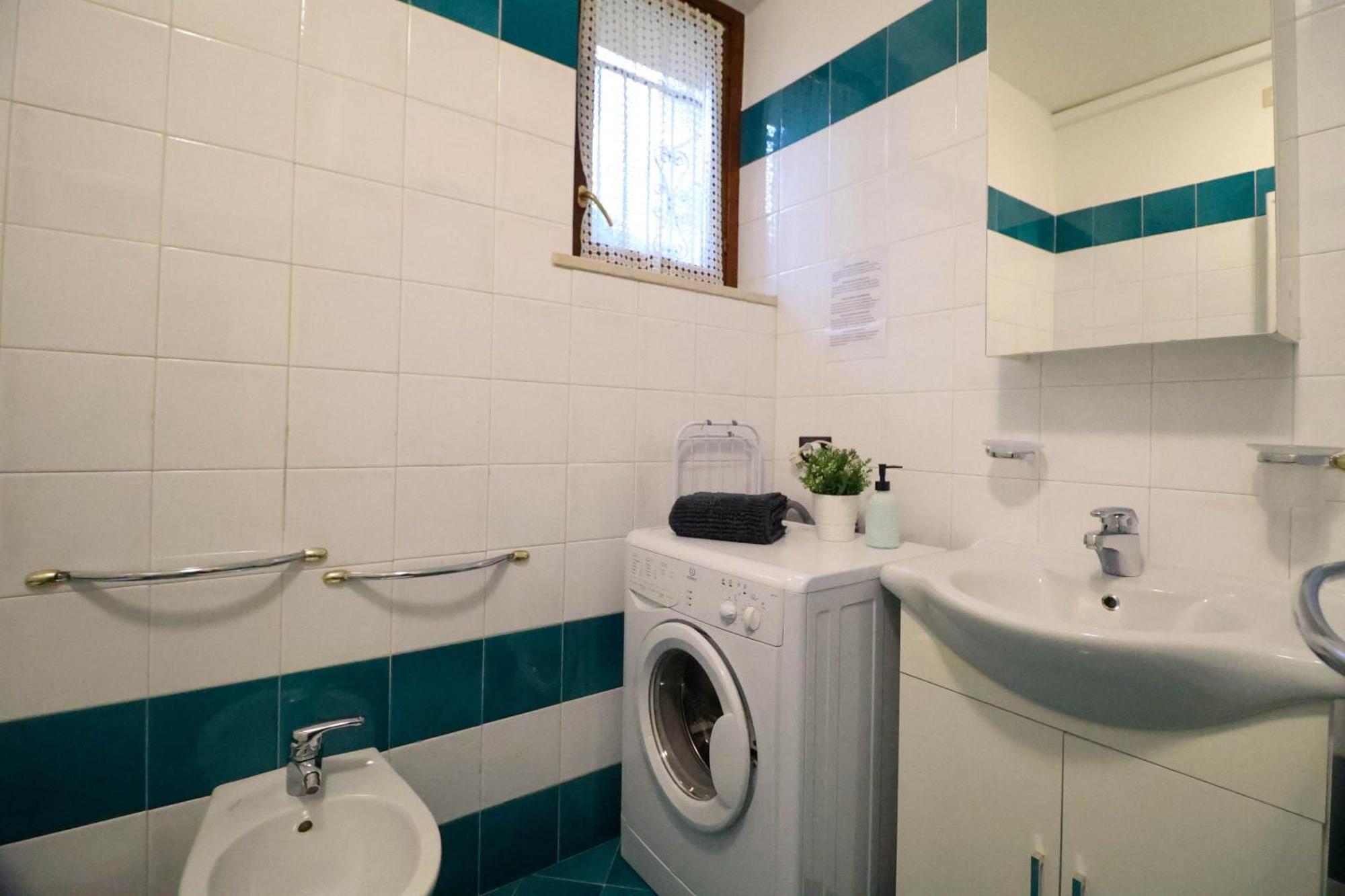 Nel Centro Di Desenzano Apartman Desenzano del Garda Kültér fotó